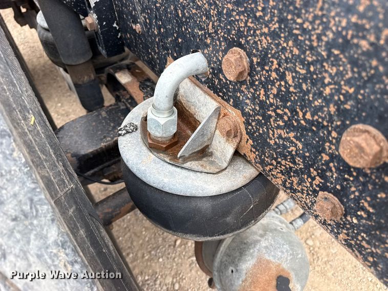 image for item FB6795 1999 Kenworth W900B semi truck