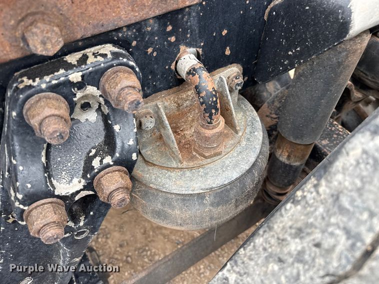 image for item FB6795 1999 Kenworth W900B semi truck