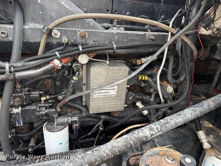 image for item FB6795 1999 Kenworth W900B semi truck
