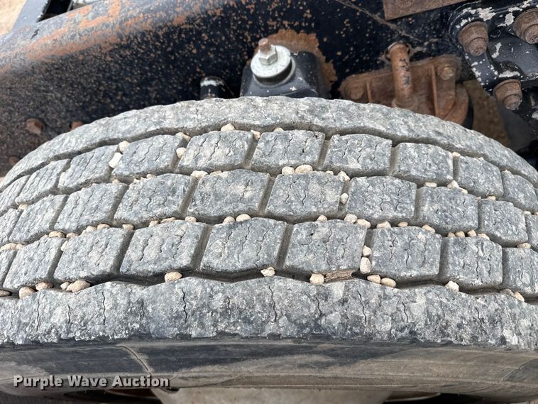 image for item FB6795 1999 Kenworth W900B semi truck