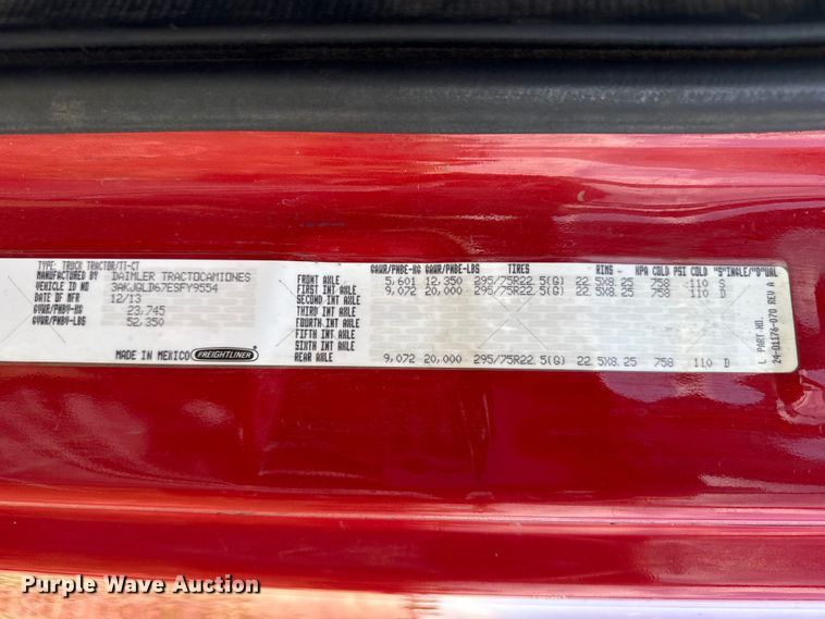 image for item FB6800 2014 Freightliner semi truck
