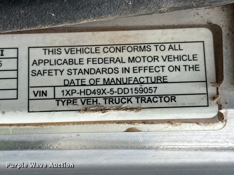 image for item FB6804 2013 Peterbilt 386 semi truck