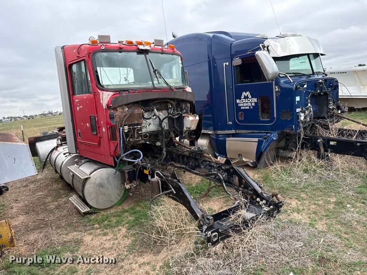 image for item FB6805 1997 Kenworth W900B semi truck