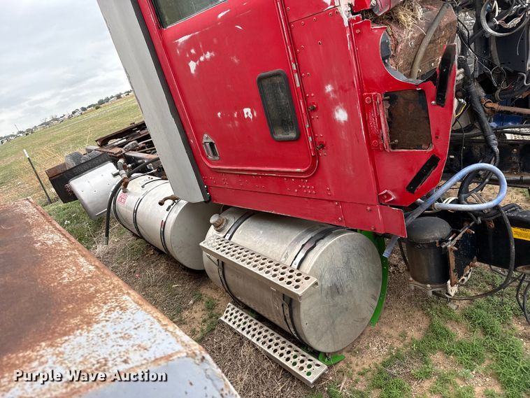 image for item FB6805 1997 Kenworth W900B semi truck