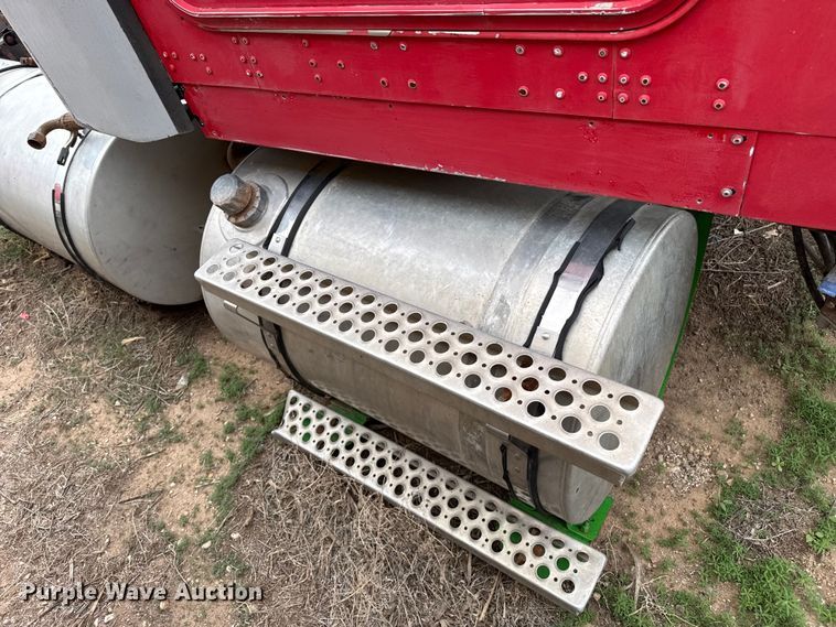image for item FB6805 1997 Kenworth W900B semi truck