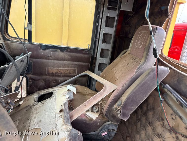 image for item FB6805 1997 Kenworth W900B semi truck