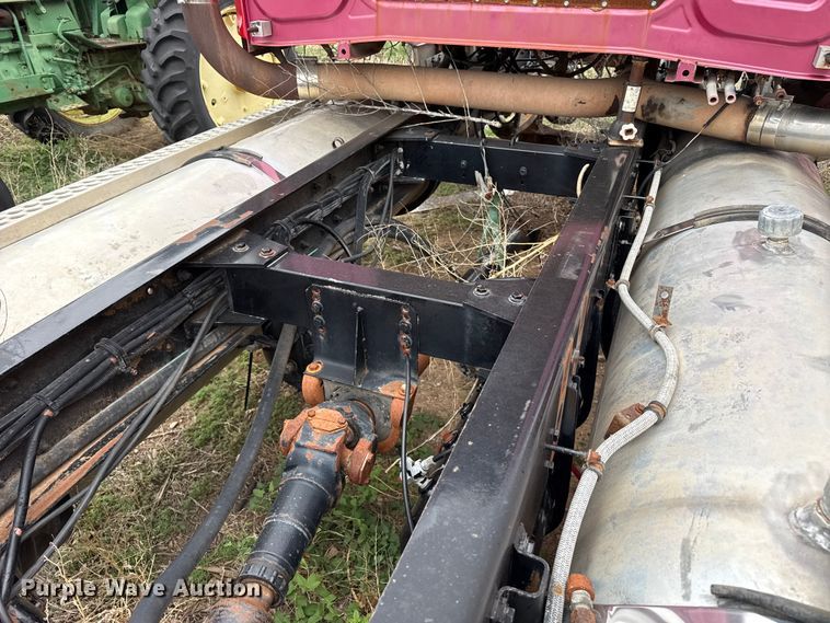 image for item FB6807 1997 Western Star 4964EX truck cab and chassis