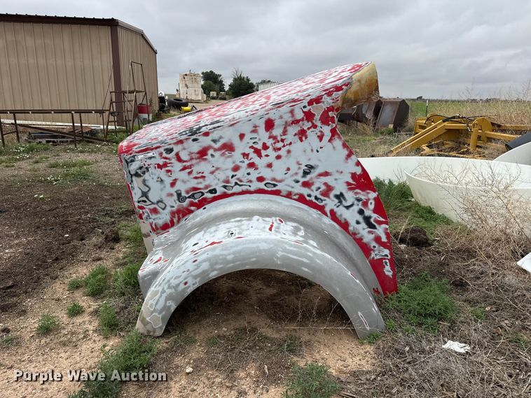 image for item FB6811 Semi truck hood