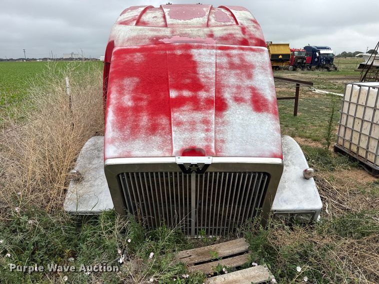 image for item FB6812 Western Star truck hood and 72