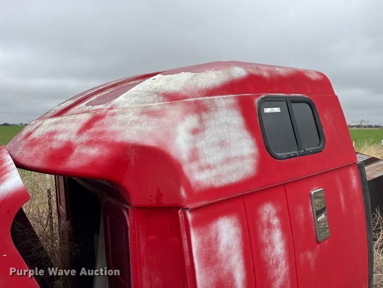 image for item FB6812 Western Star truck hood and 72