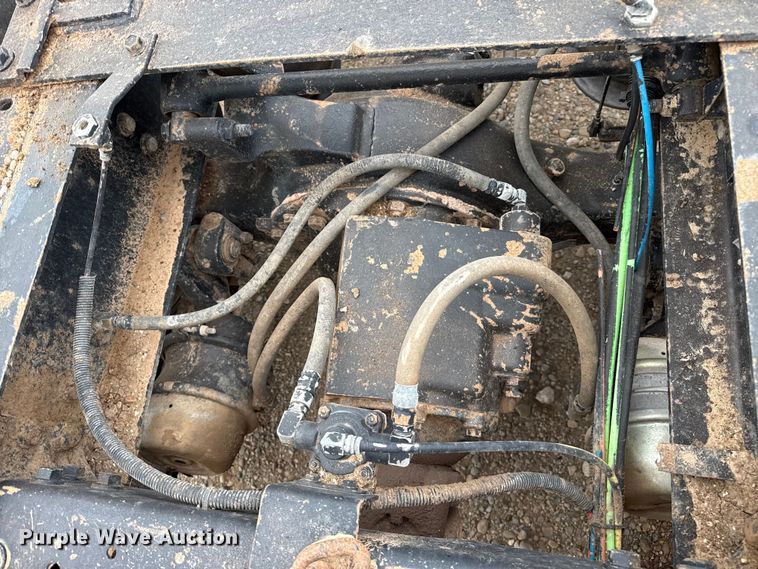 image for item FB6817 2005 International 9400i semi truck