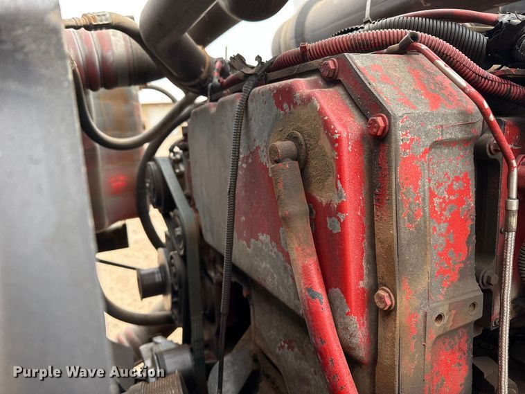 image for item FB6817 2005 International 9400i semi truck