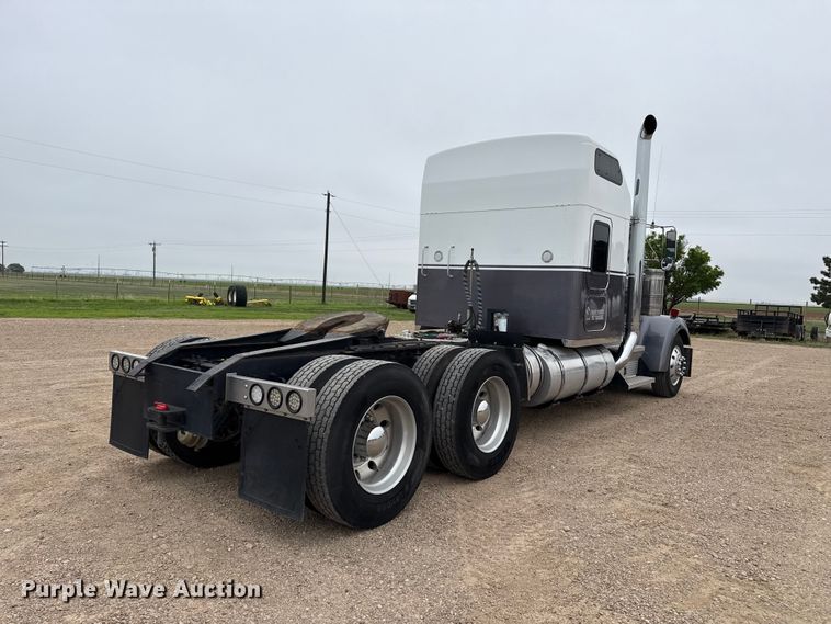 image for item FB6820 1997 Kenworth W900B semi truck