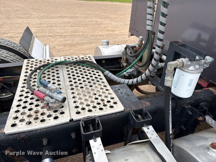 image for item FB6820 1997 Kenworth W900B semi truck