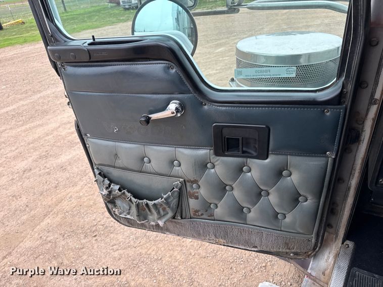 image for item FB6820 1997 Kenworth W900B semi truck