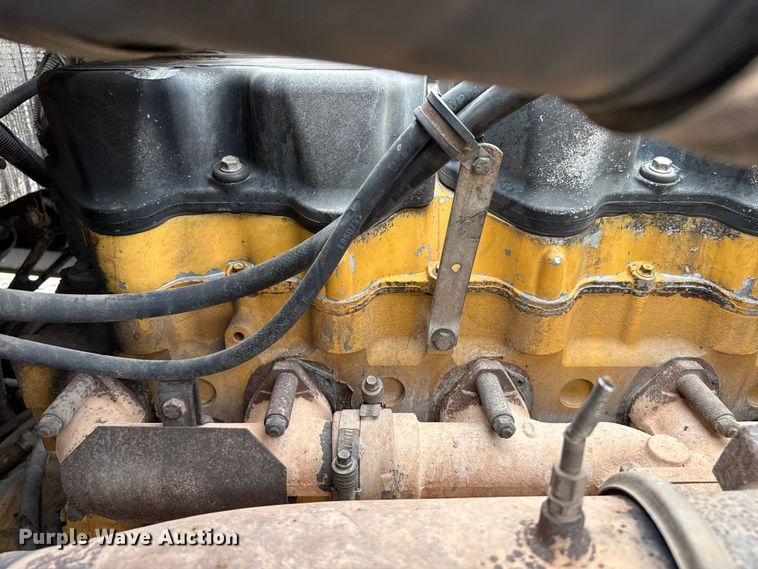 image for item FB6820 1997 Kenworth W900B semi truck