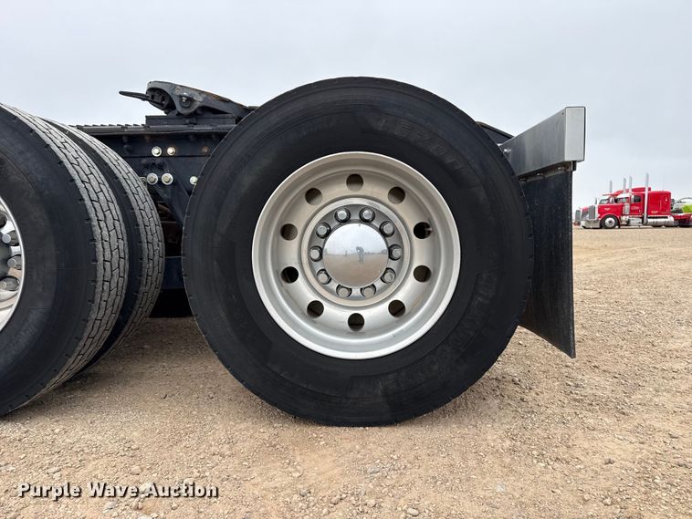 image for item FB6820 1997 Kenworth W900B semi truck
