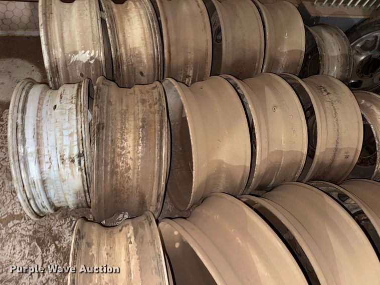 image for item FB6821 (31) wheels