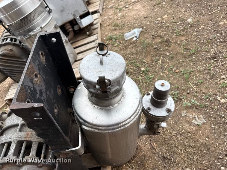 image for item FB6822 (3) Drum Industries D807 truck mounted blowers