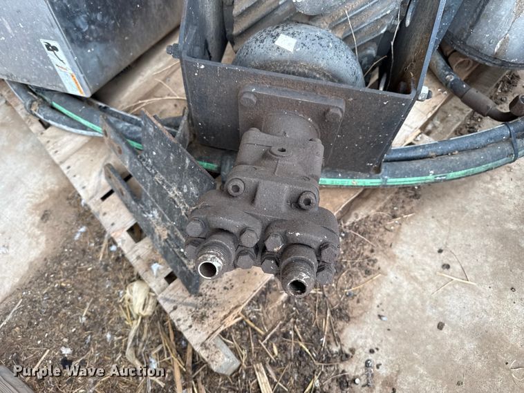 image for item FB6822 (3) Drum Industries D807 truck mounted blowers