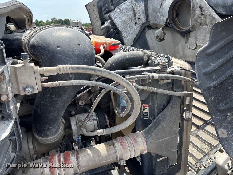 image for item FC1692 2016 Freightliner Cascadia 125 semi truck