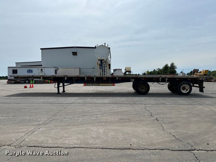 image for item FC1694 1999 Utility FS2CHA flatbed trailer