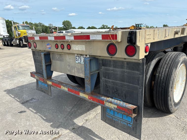 image for item FC1694 1999 Utility FS2CHA flatbed trailer