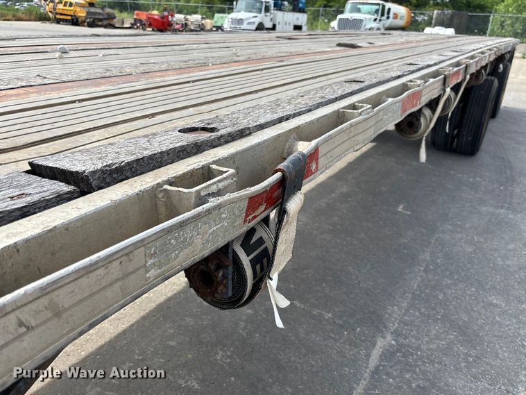 image for item FC1694 1999 Utility FS2CHA flatbed trailer