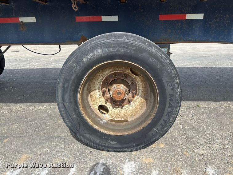 image for item FC1694 1999 Utility FS2CHA flatbed trailer