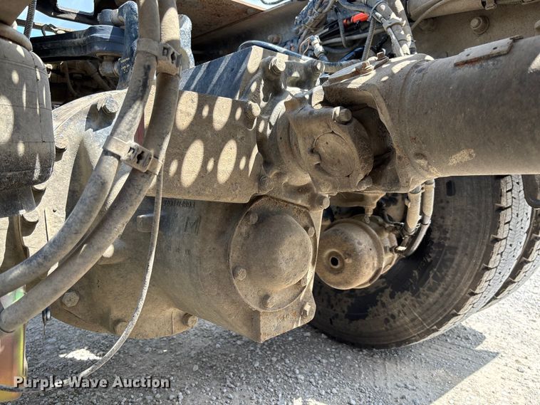 image for item FC1729 2020 Kenworth T800 semi truck