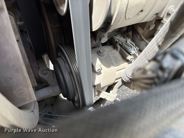 image for item FC1730 2016 Mack CXU613 semi truck