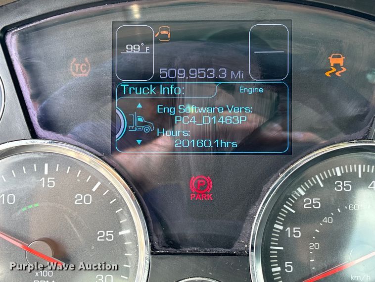 image for item FC1733 2019 Kenworth T880 semi truck