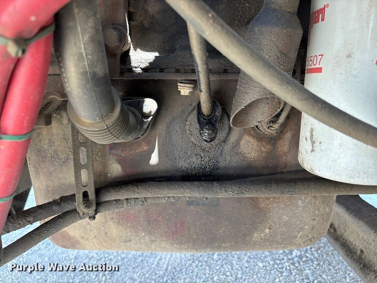 image for item FC1734 2016 Mack CXU613 semi truck