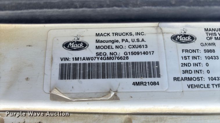 image for item FC1734 2016 Mack CXU613 semi truck