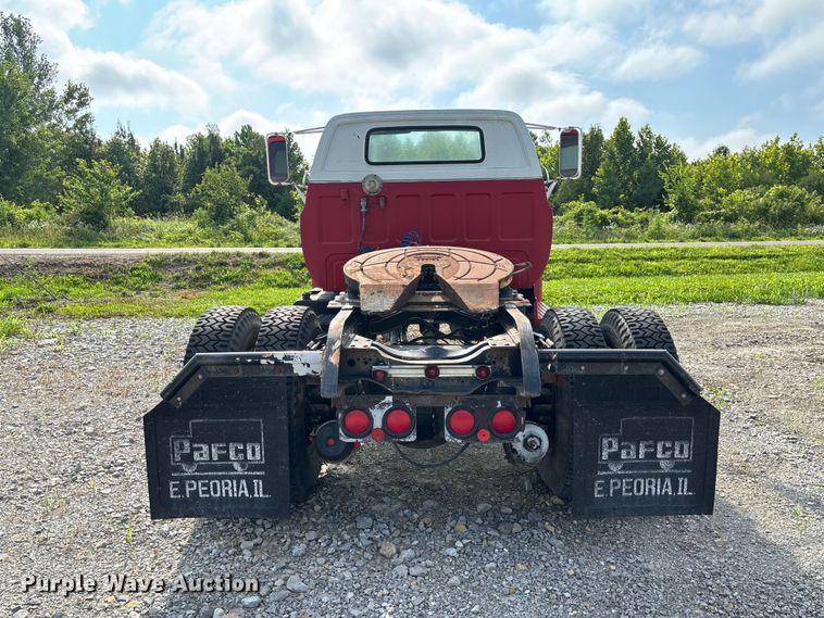 image for item FC1736 1978 Chevrolet C65 semi truck
