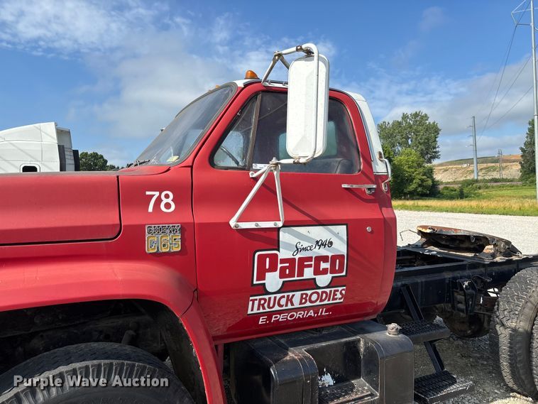 image for item FC1736 1978 Chevrolet C65 semi truck