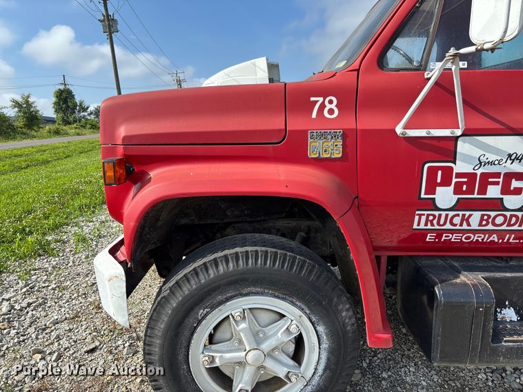 image for item FC1736 1978 Chevrolet C65 semi truck