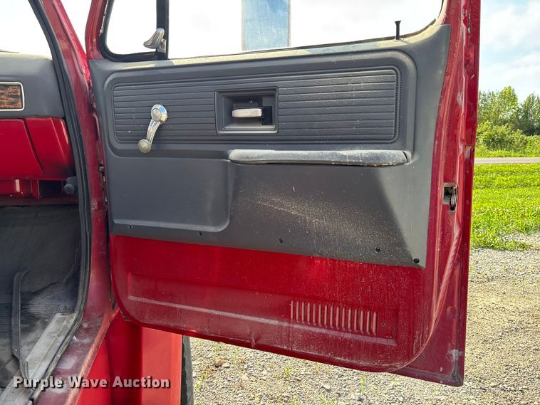 image for item FC1736 1978 Chevrolet C65 semi truck