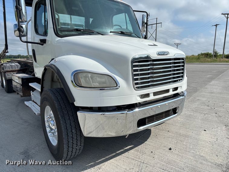 image for item FC1737 2013 Freightliner Business Class M2 roll-off container truck