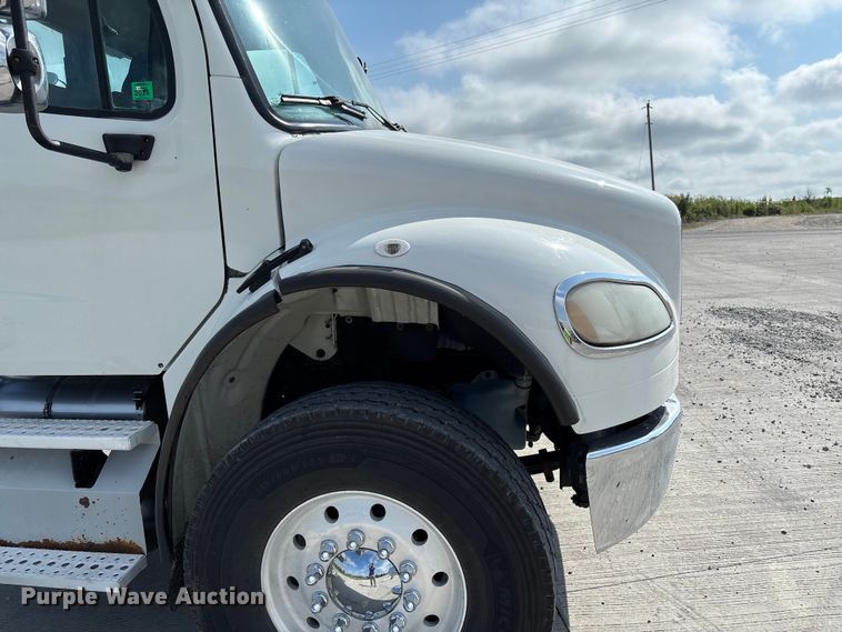 image for item FC1737 2013 Freightliner Business Class M2 roll-off container truck
