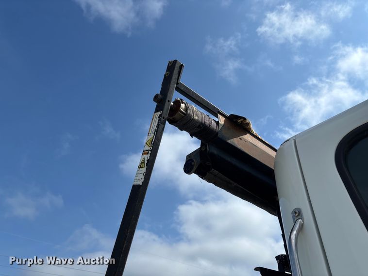 image for item FC1737 2013 Freightliner Business Class M2 roll-off container truck