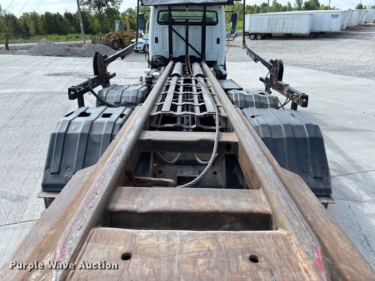 image for item FC1737 2013 Freightliner Business Class M2 roll-off container truck