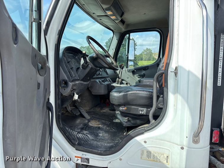 image for item FC1737 2013 Freightliner Business Class M2 roll-off container truck