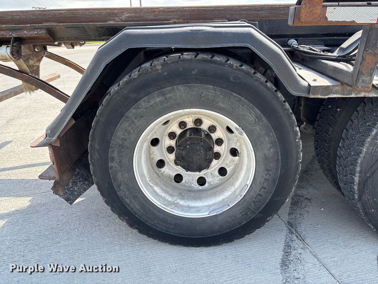image for item FC1737 2013 Freightliner Business Class M2 roll-off container truck