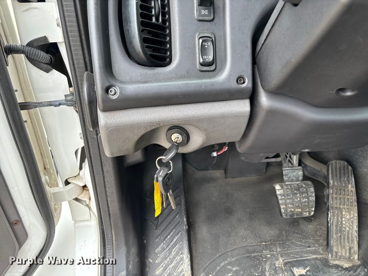 image for item FC1745 2016 Freightliner Business Class M2 106 semi truck