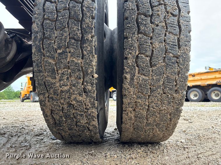 image for item FC1745 2016 Freightliner Business Class M2 106 semi truck