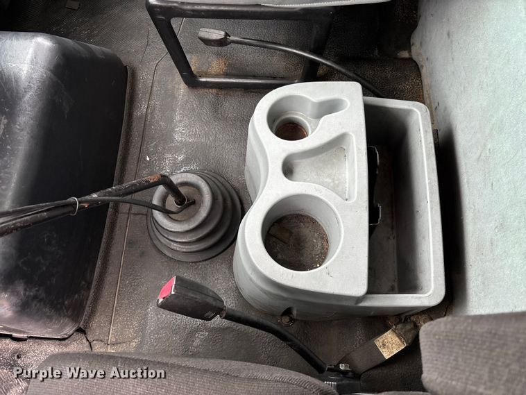image for item FC1746 2007 International 8600 semi truck