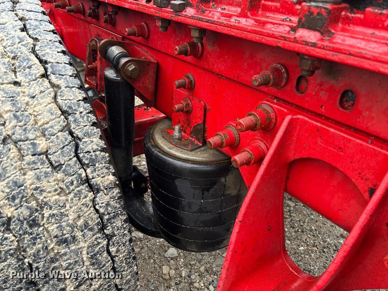 image for item FC1746 2007 International 8600 semi truck