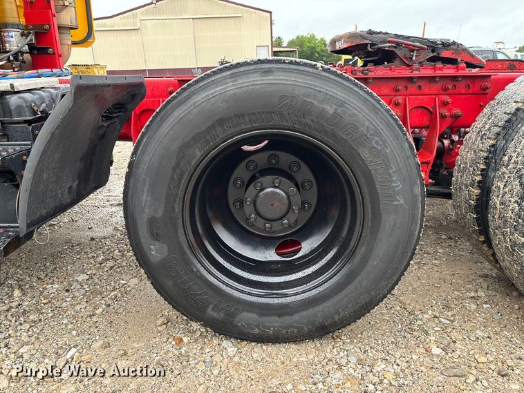 image for item FC1746 2007 International 8600 semi truck