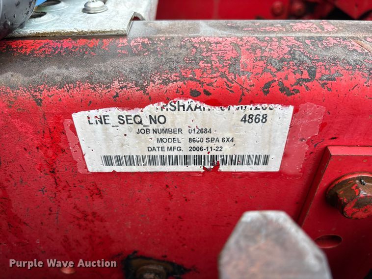 image for item FC1746 2007 International 8600 semi truck
